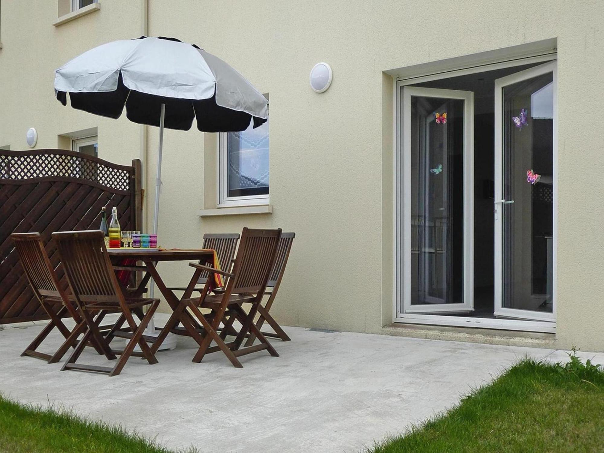 Modern Semi Detached House With Terrace Saint Quay Portrieux Villa Екстериор снимка